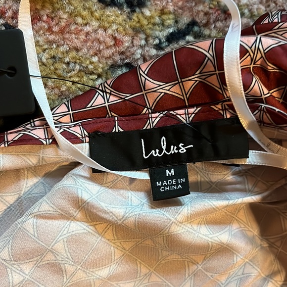 Lulus Long Sleeve Geometric Print Peplum Top NWT - Picture 5 of 6